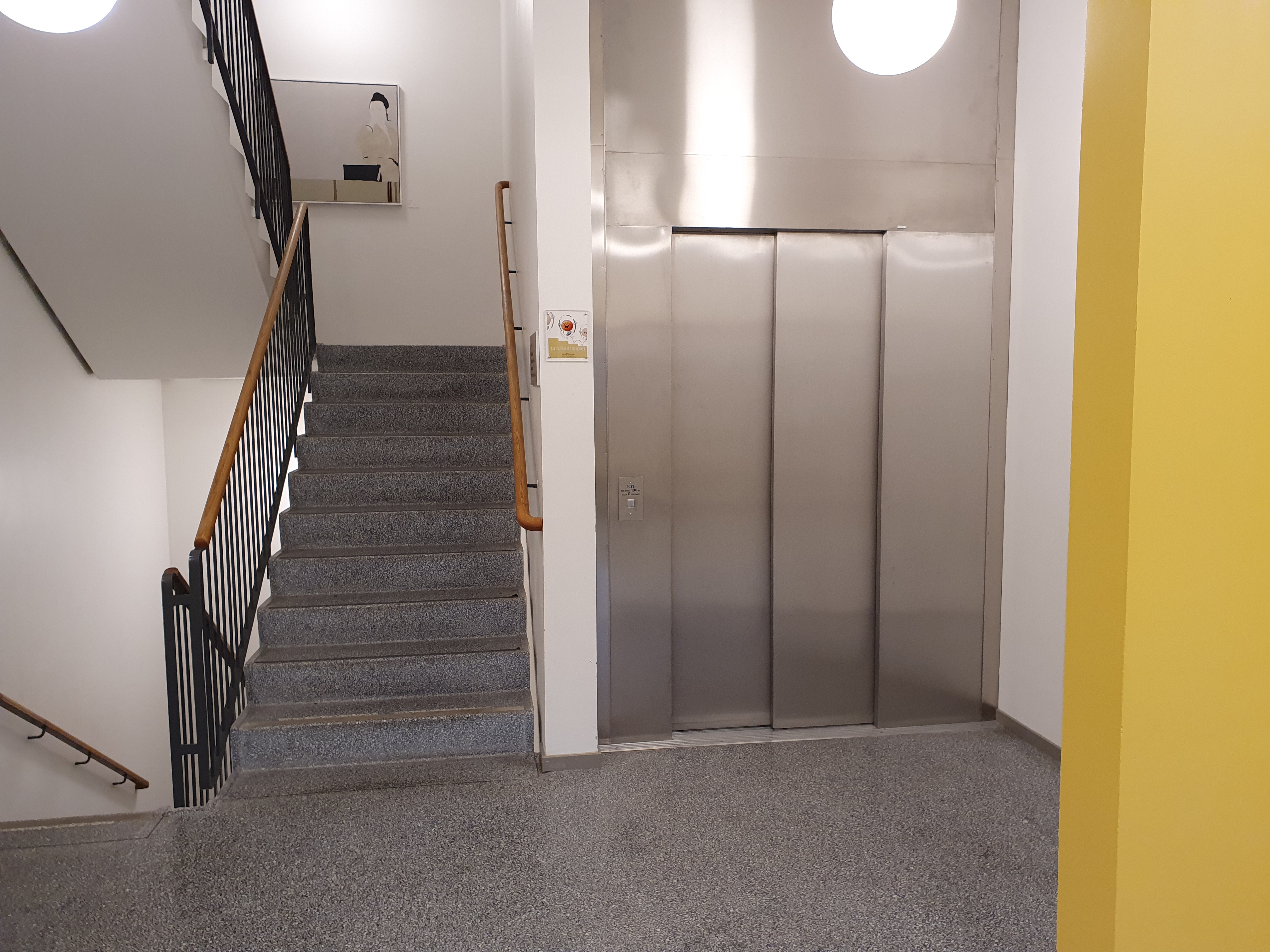 Hissen Hus 2, Hälsovetarbacken