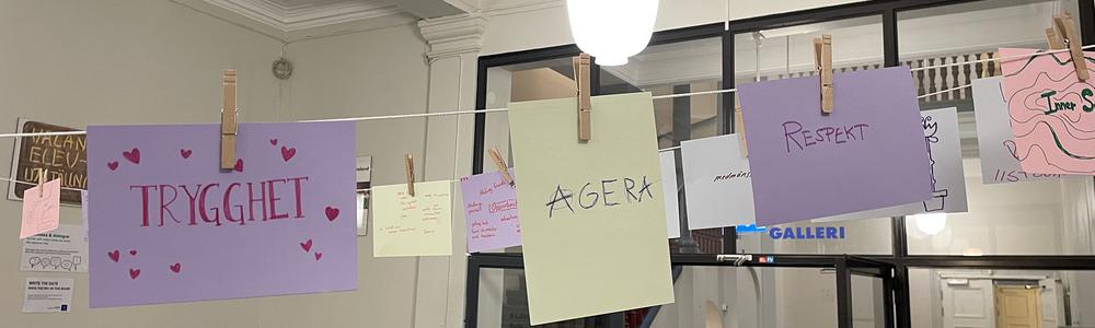 Three notes with the words Trygghet, Agera, Respekt (Safety, Act, Respect) written on them