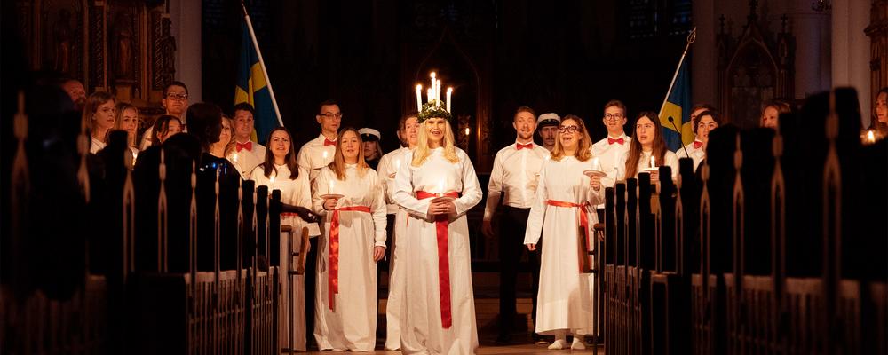 Lucia choir in a church