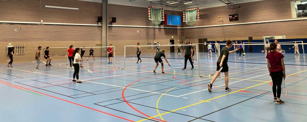 Badminton
