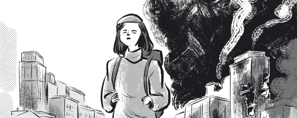 Svartvit illustration från boken som föreställer en kvinna med ryggsäck, som går från en stad i lågor