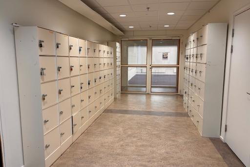 Förvaringsskåp i korridor